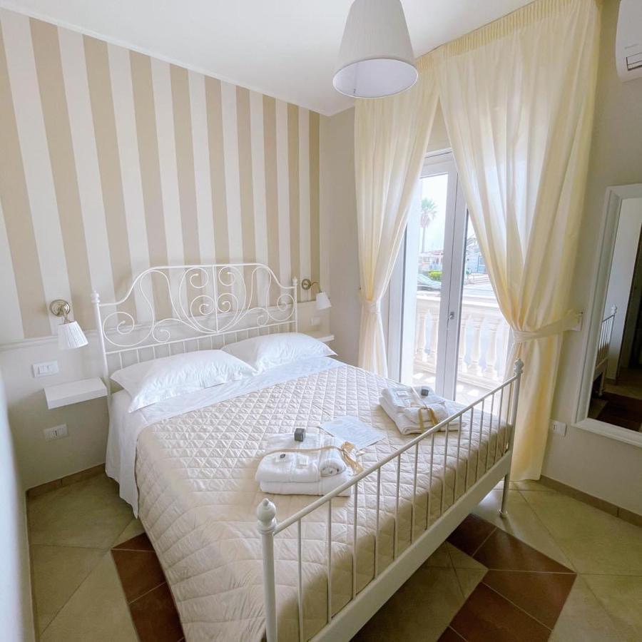 Crialesi Boutique Rooms Falerna Eksteriør bilde